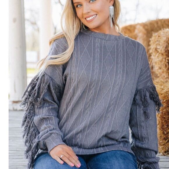 Grace & Emma Smokey Mountains Fringe Sweater Grey 2XL Nwot - Picture 1 of 5